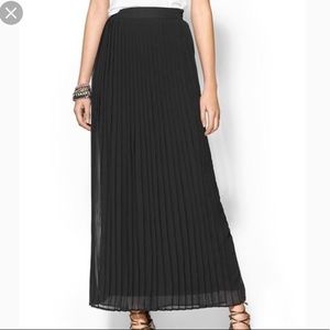 Sabine black pleated maxi skirt